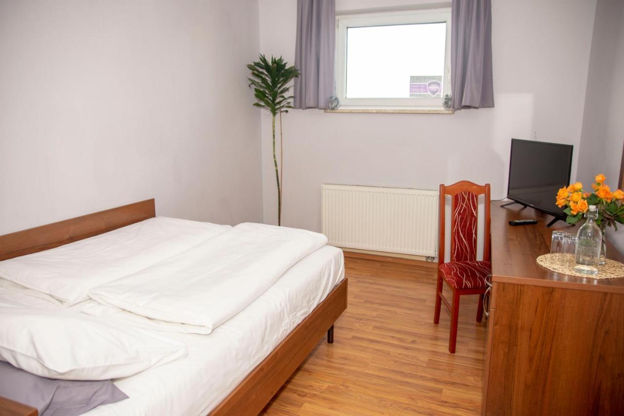 Weranda Rooms Тичи Екстериор снимка