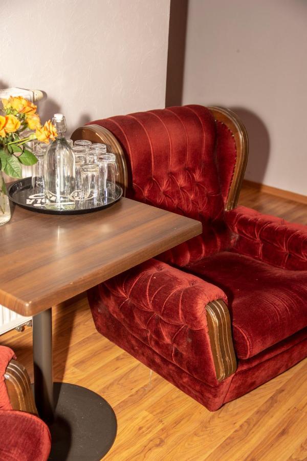 Weranda Rooms Тичи Екстериор снимка