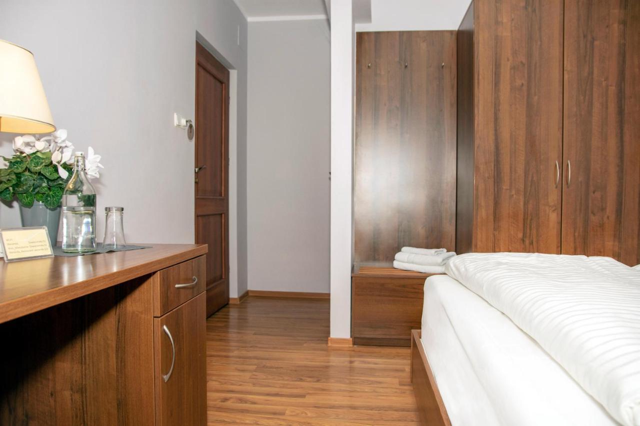 Weranda Rooms Тичи Екстериор снимка