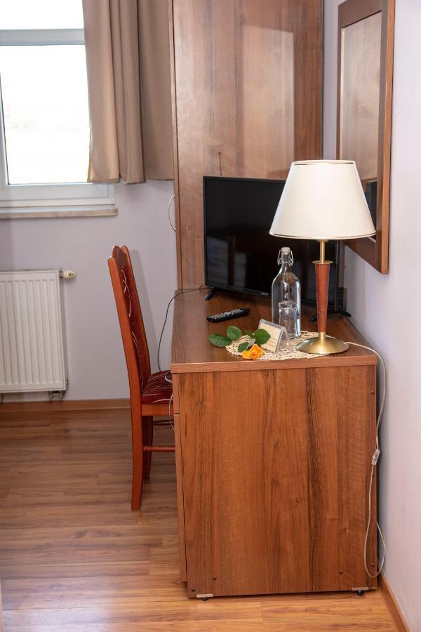 Weranda Rooms Тичи Екстериор снимка