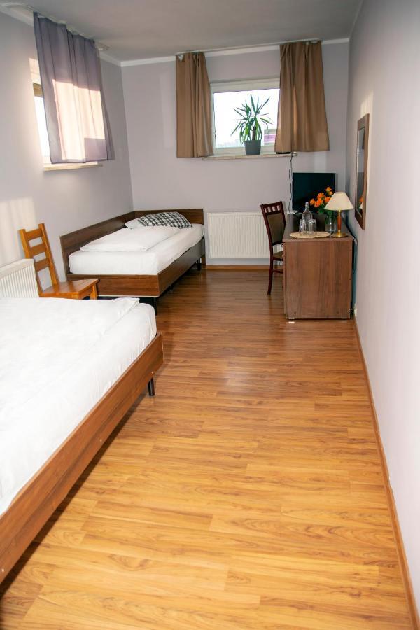 Weranda Rooms Тичи Екстериор снимка