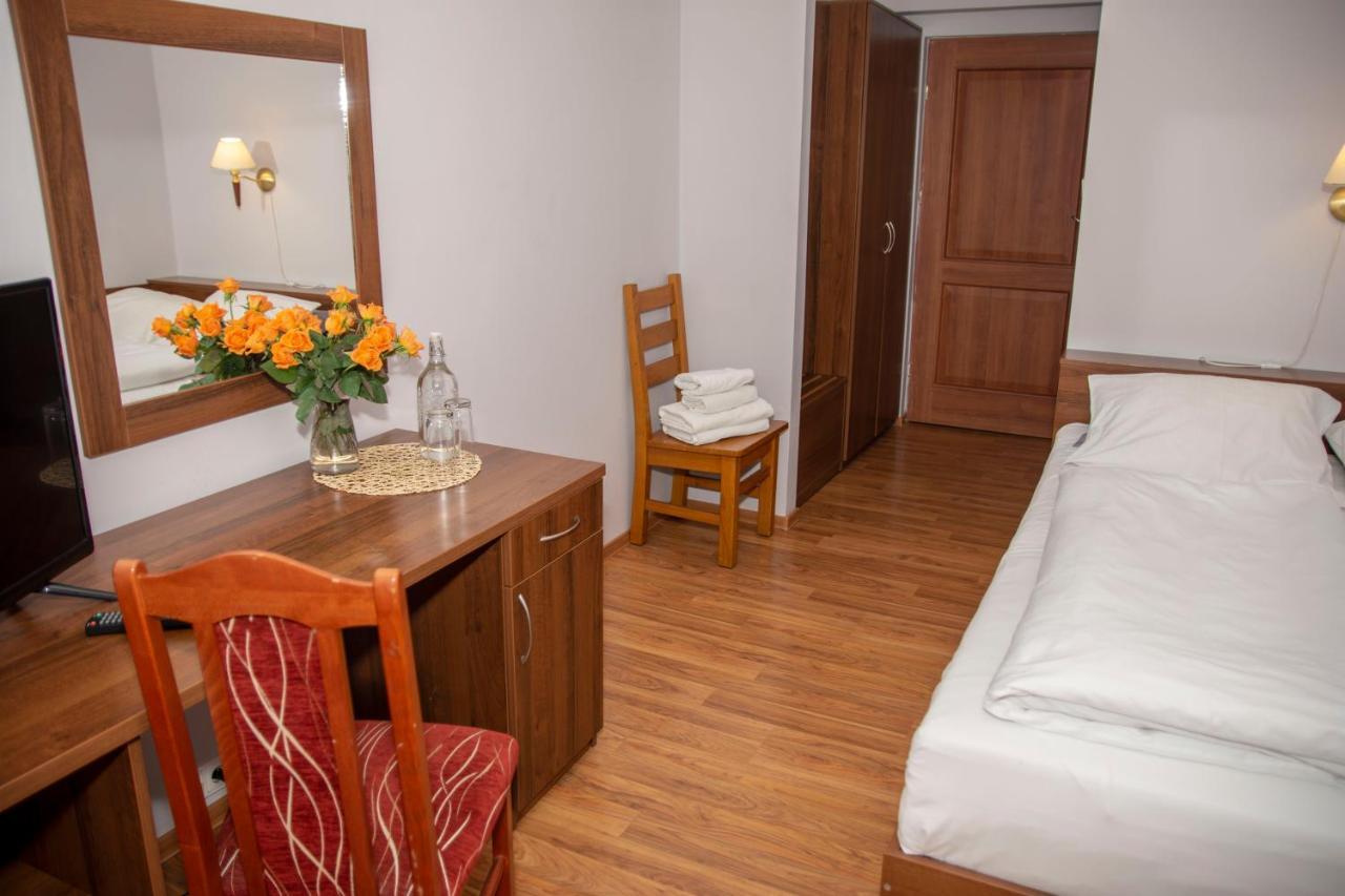 Weranda Rooms Тичи Екстериор снимка